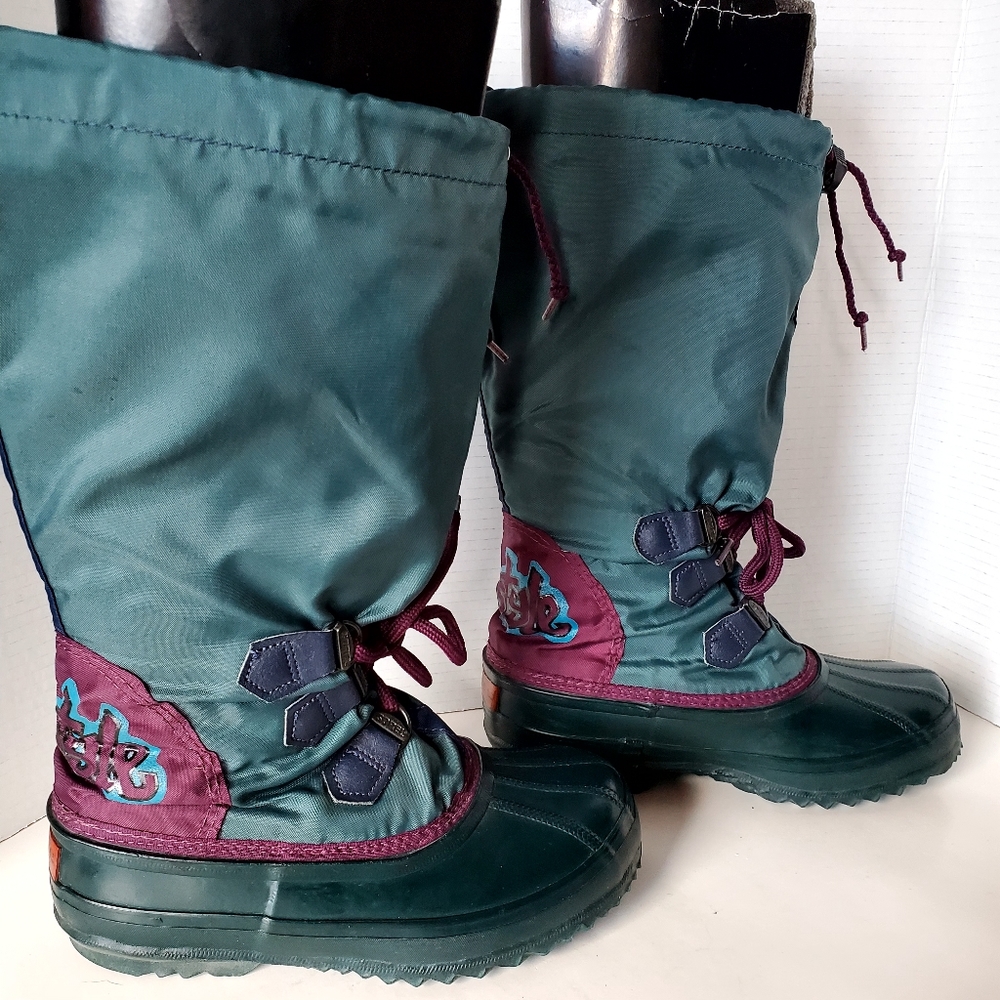 Sorel Freestyle Vintage Women's Green Winter Boots size 6